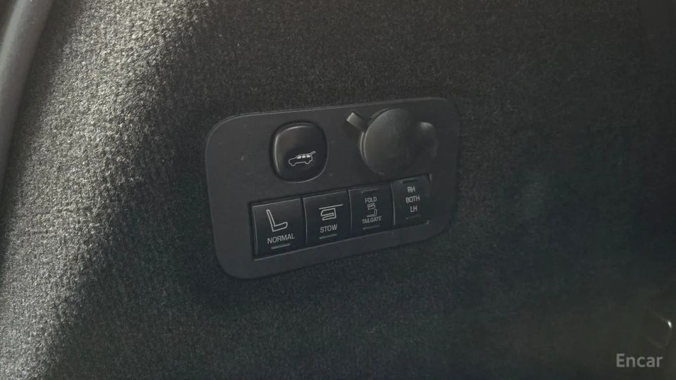 Lincoln MKT