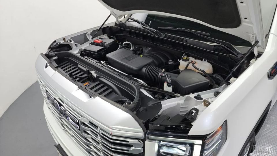 GMC Sierra