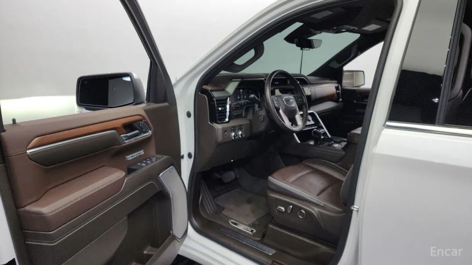 GMC Sierra