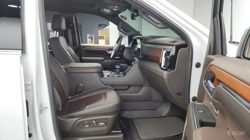 GMC Sierra