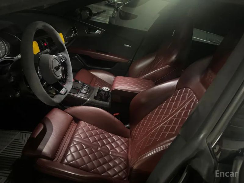 Audi S7