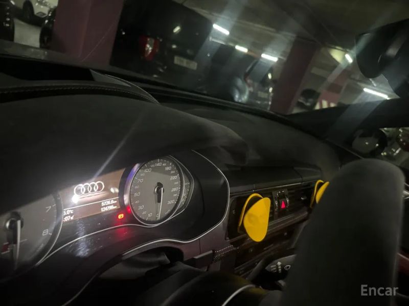 Audi S7