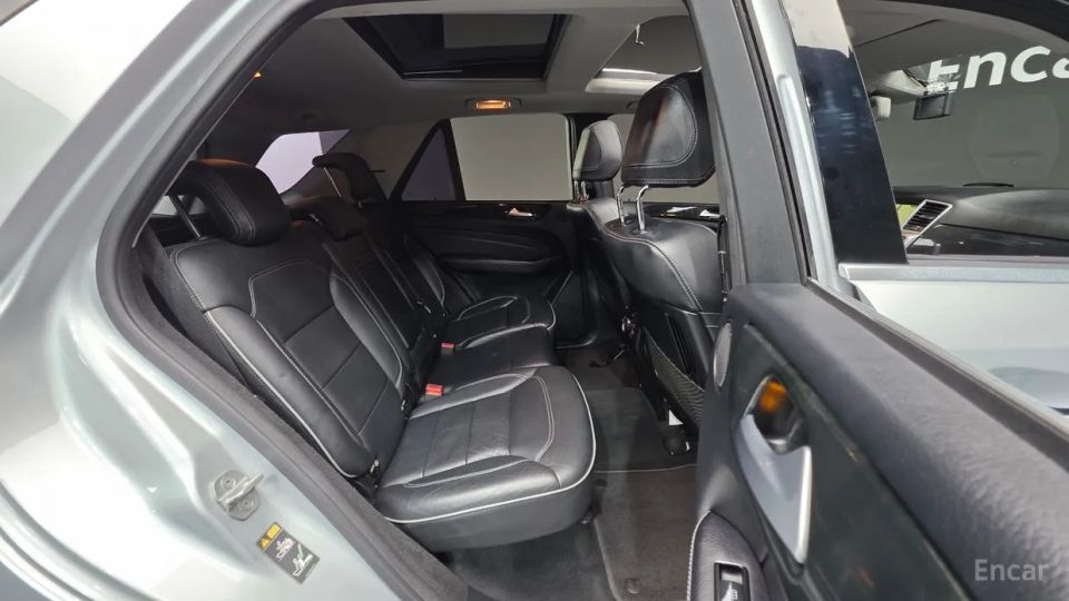 Mercedes-Benz M-class