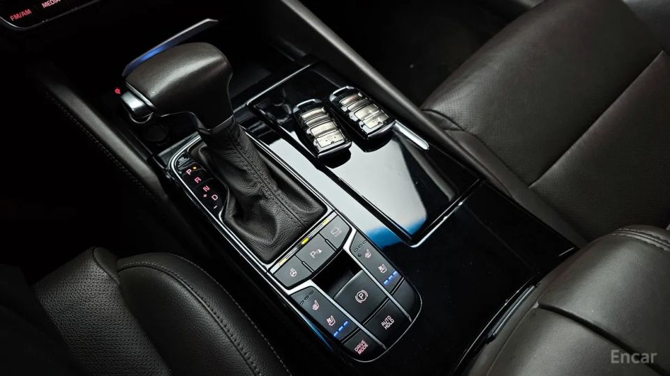 Kia K7