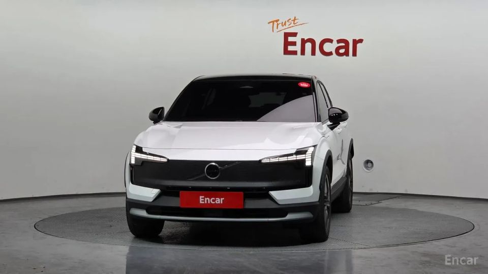 Volvo EX30