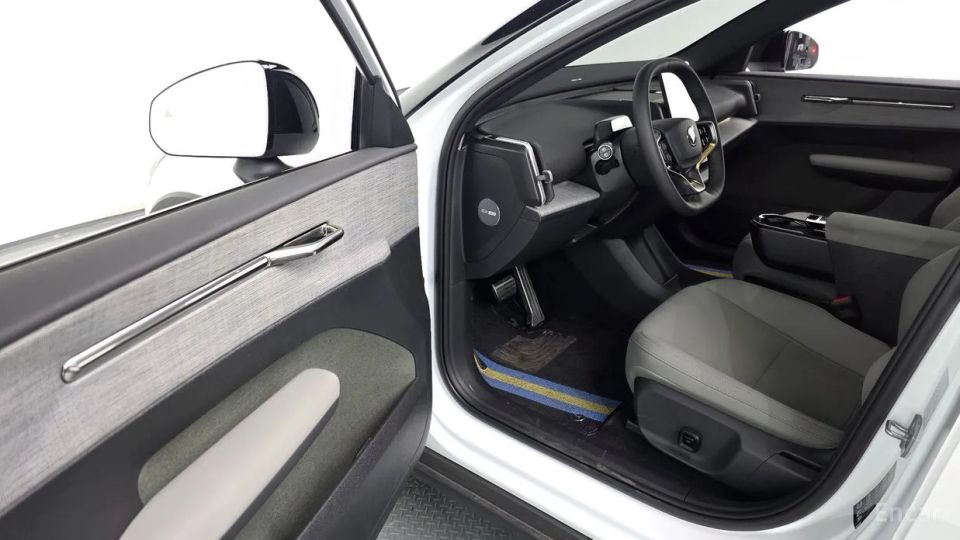 Volvo EX30