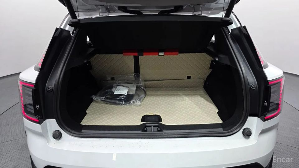 Volvo EX30
