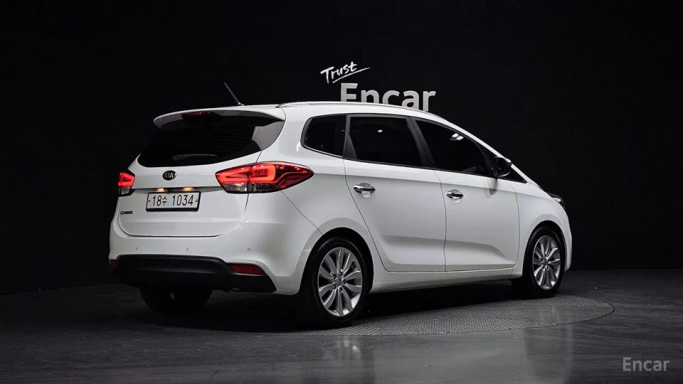 Kia Carens