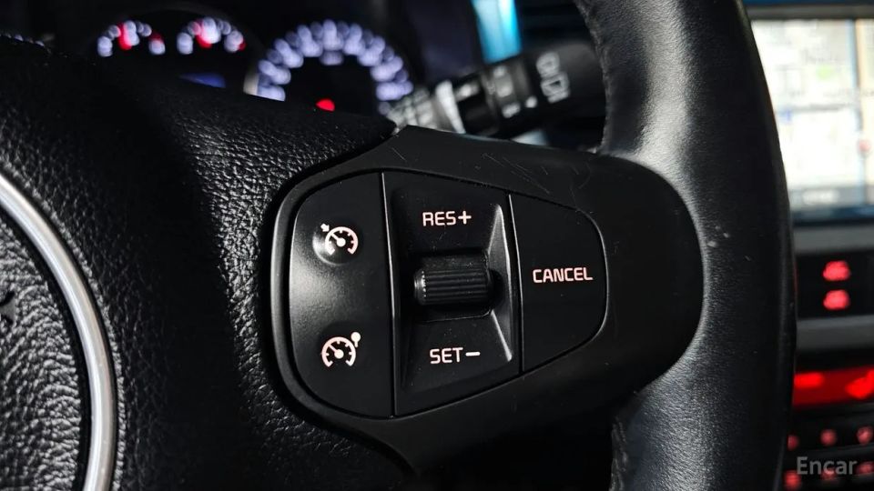 Kia Carens