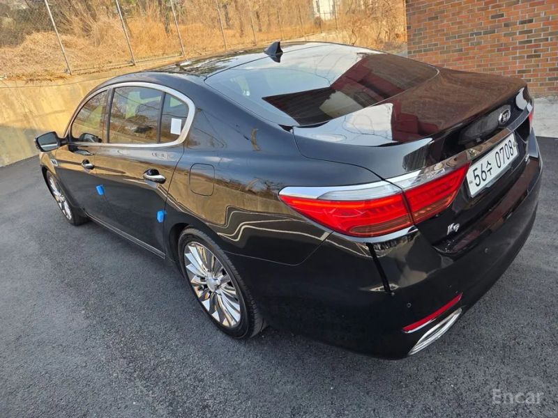 Kia K9