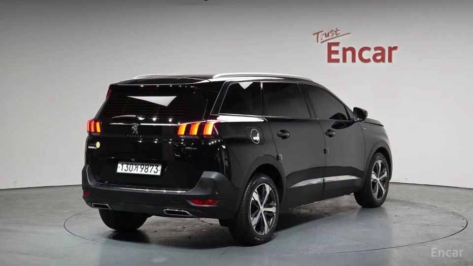 Peugeot 5008