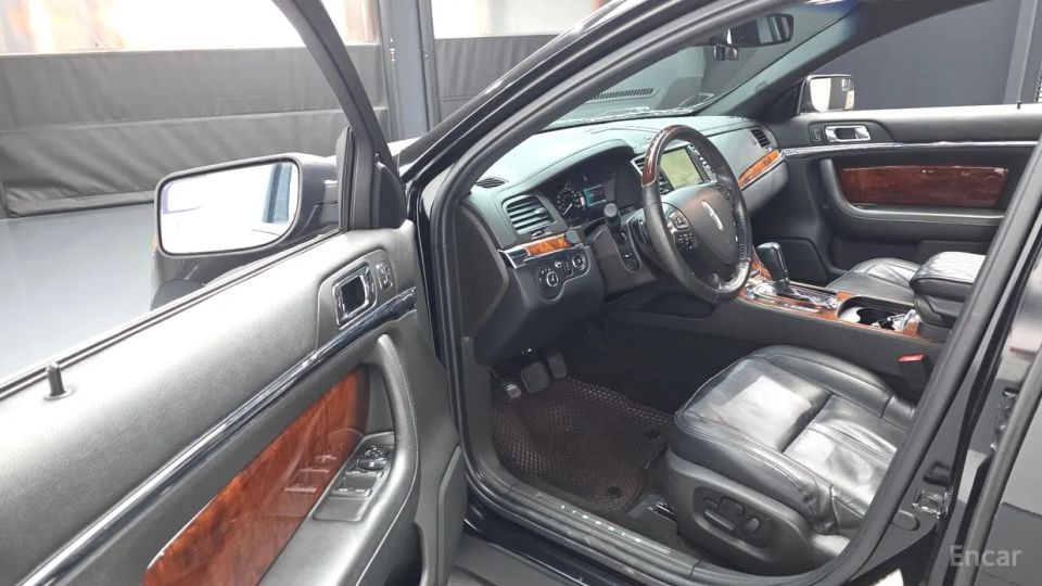 Lincoln MKS