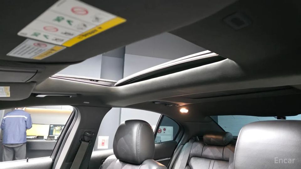 Lincoln MKS