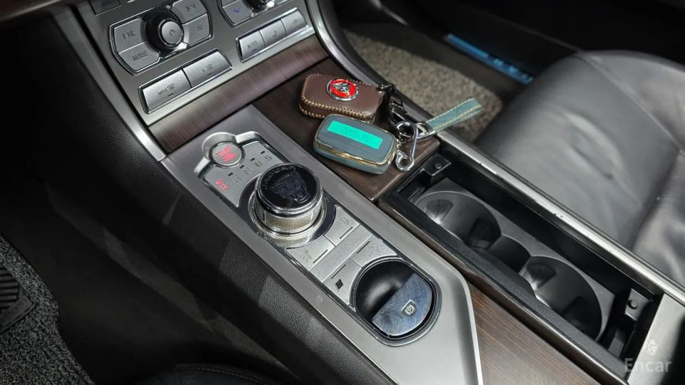 Jaguar xf