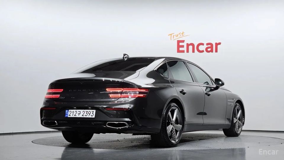 Genesis G80