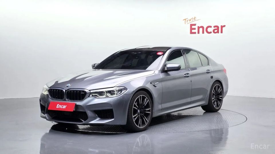 BMW M5