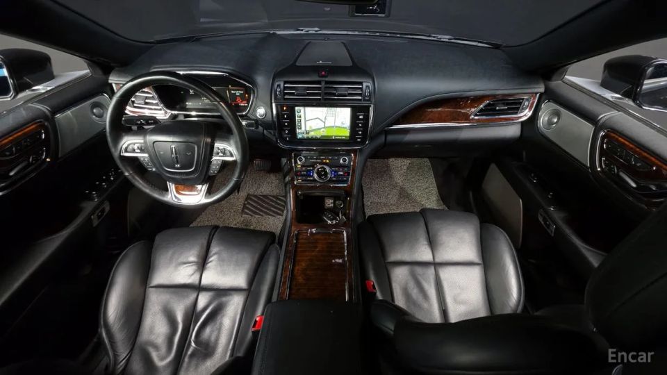 Lincoln Continental