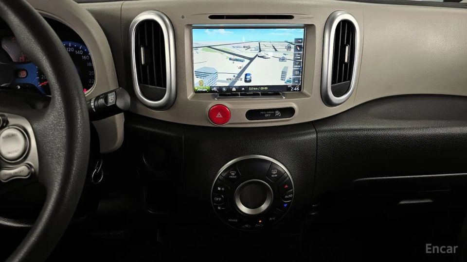 Nissan Cube