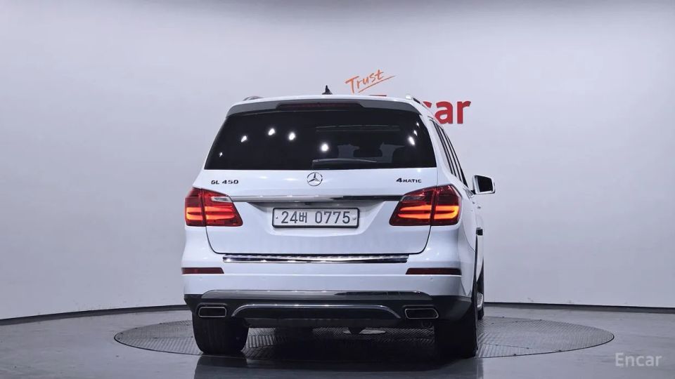 Mercedes-Benz GL-Class