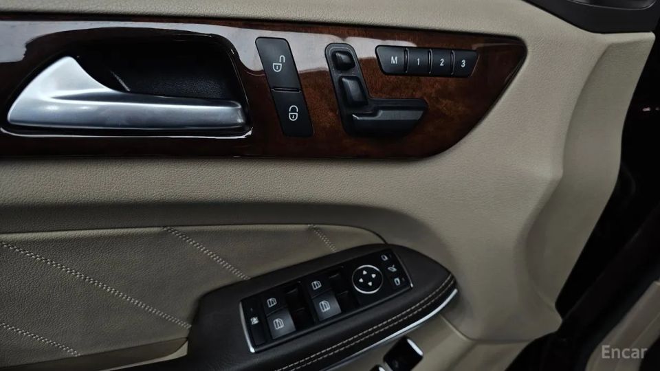Mercedes-Benz GL-Class