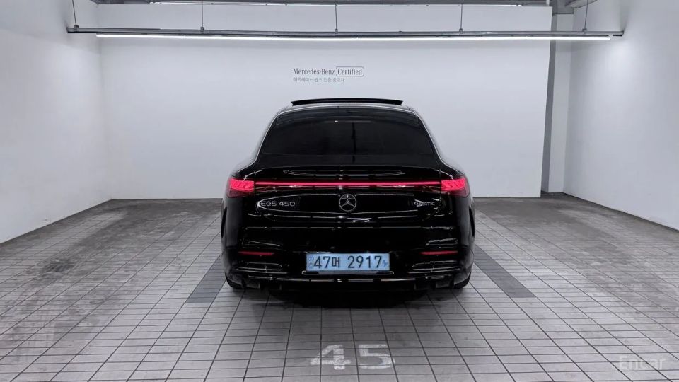 Mercedes-Benz EQS