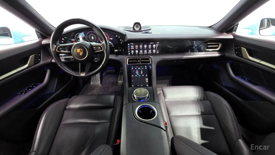 Porsche Taycan