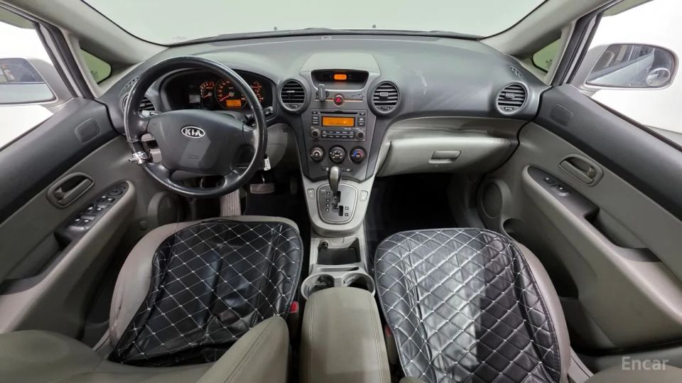 Kia Carens