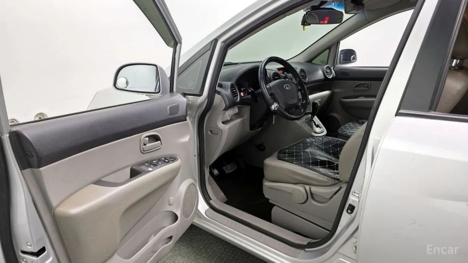 Kia Carens