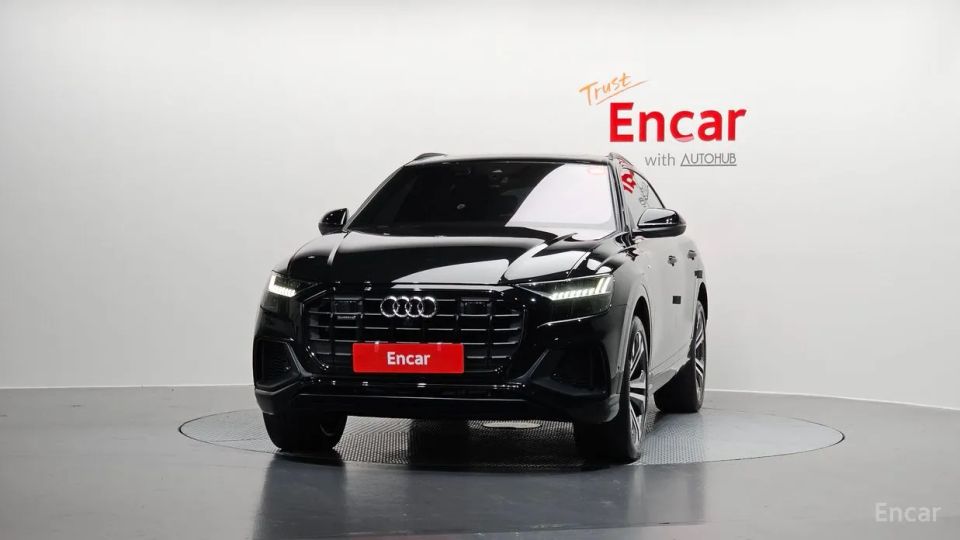 Audi Q8
