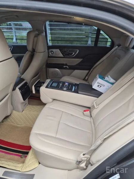 Lincoln Continental