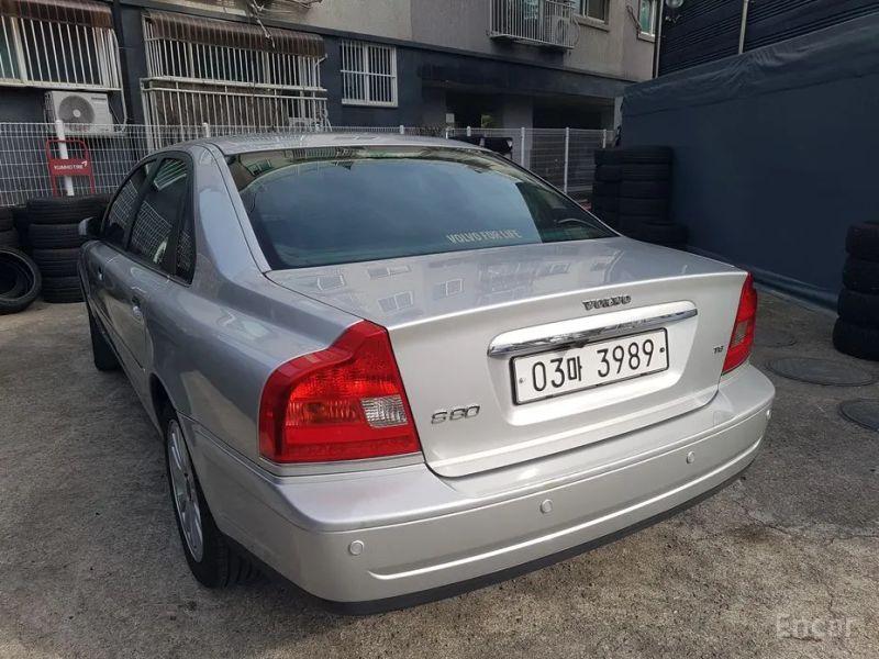 Volvo S80