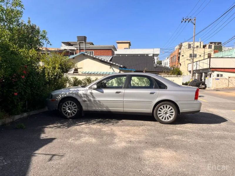 Volvo S80