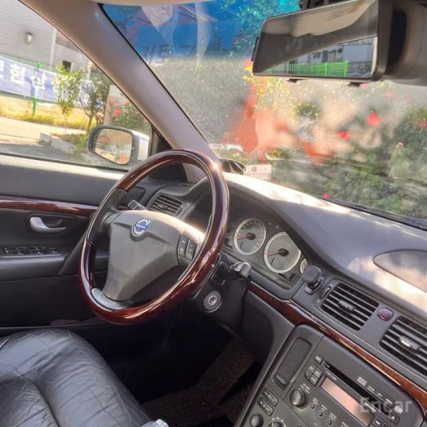 Volvo S80