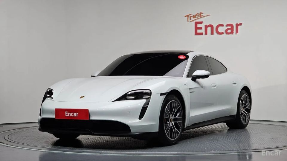 Porsche Taycan