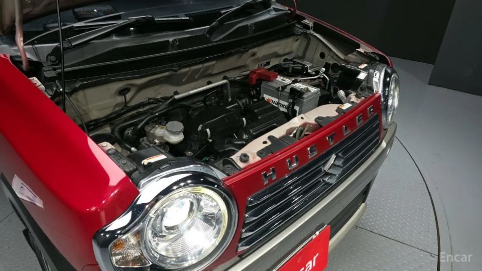 Suzuki HUSTLER