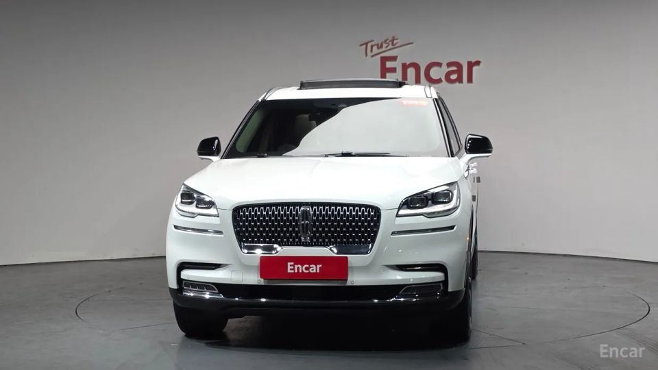 Lincoln Aviator