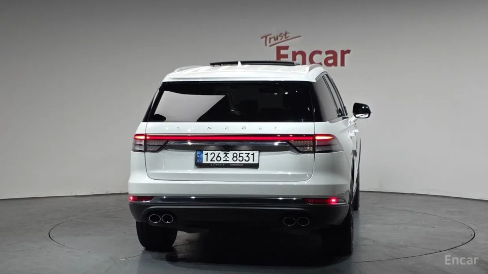 Lincoln Aviator