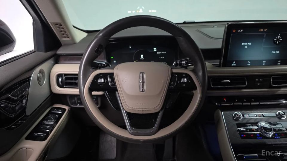Lincoln Aviator
