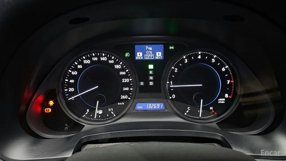 Lexus IS