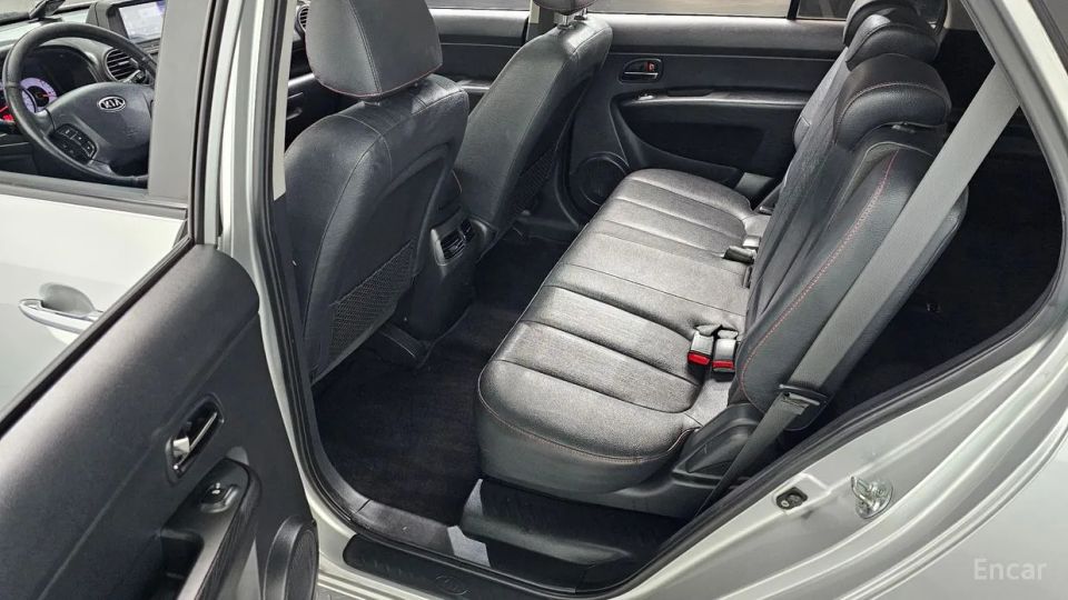 Kia Carens