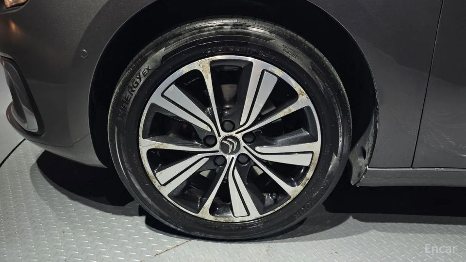Citroen-DS C4 SpaceTourer