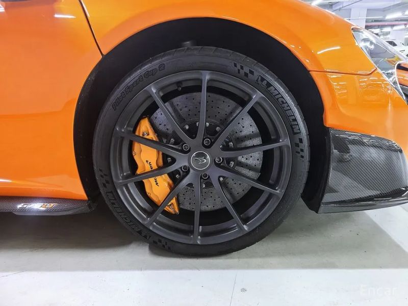 Mclaren 675LT