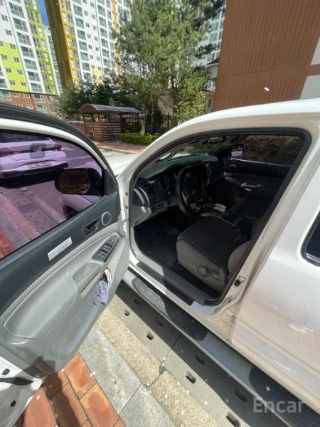 Toyota Tacoma