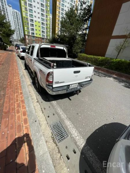 Toyota Tacoma