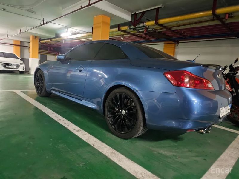 Infiniti G