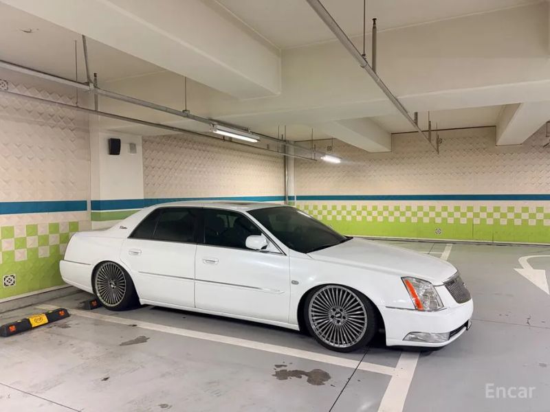 Cadillac DTS