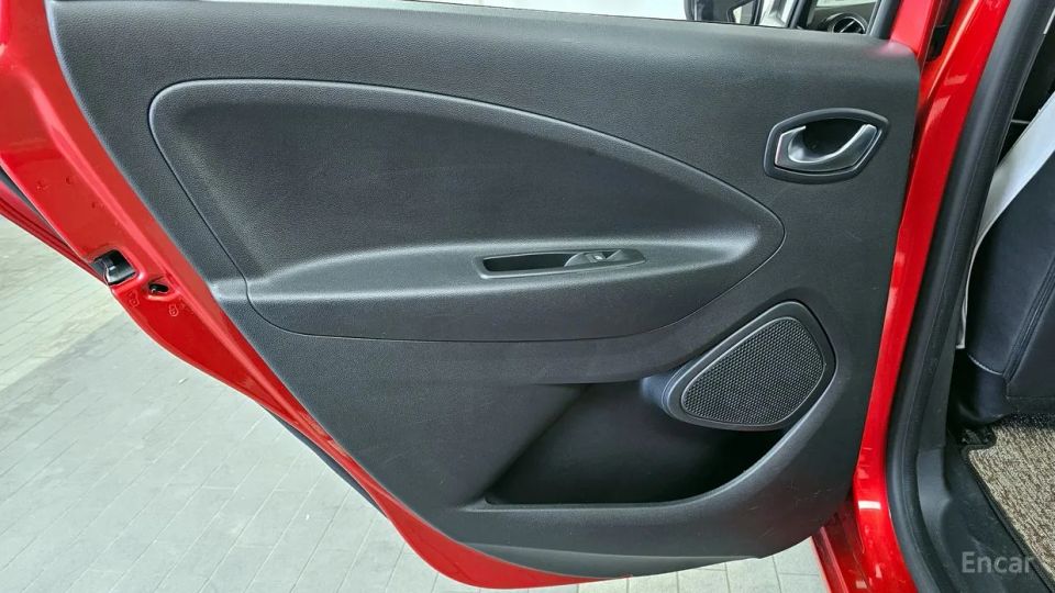 Renault-KoreaSamsung Zoe