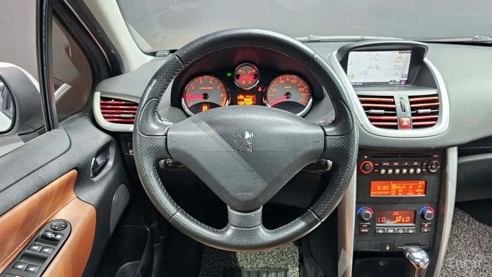 Peugeot 207