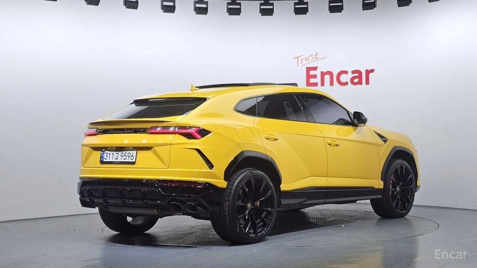 Lamborghini urus
