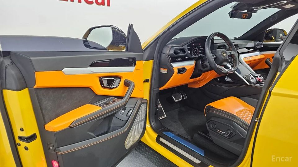 Lamborghini urus
